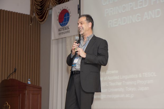 Charles Browne Plenary (photo by Jeroen Root for KOTESOL)